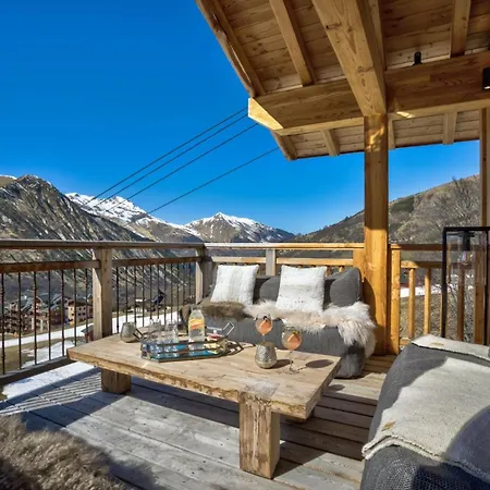 Chalet Ultra-luxe Chalet With Matterhorn Views